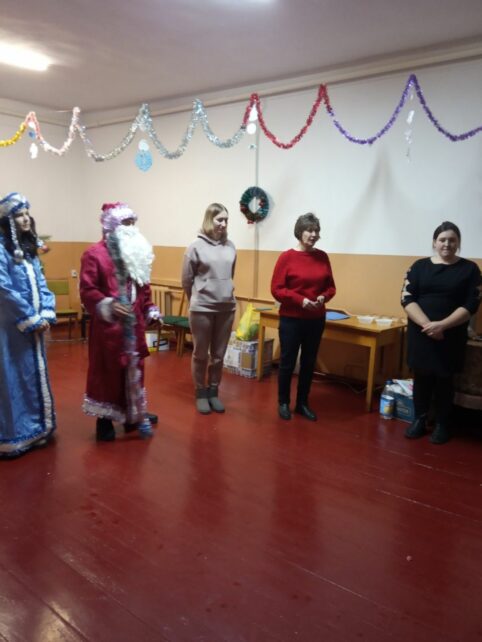 Зимове свято для дітей-сиріт і дітей, позбавлених батьківського піклування, відбулося в селі на Чернігівщині