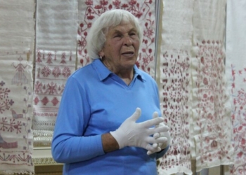 Звання «Почесний громадянин Чернігівської області» присвоїли Вірі Зайченко, яка все життя займалася розвитком вишивки Придесення Звання «Почесний громадянин Чернігівської області» присвоїли Вірі Зайченко, яка все життя займалася розвитком вишивки Придесення