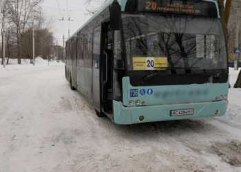 Як у Чернігові пропонують розв’язати питання чотирьох автобусних маршрутів, які з 1 березня залишаються без перевізника