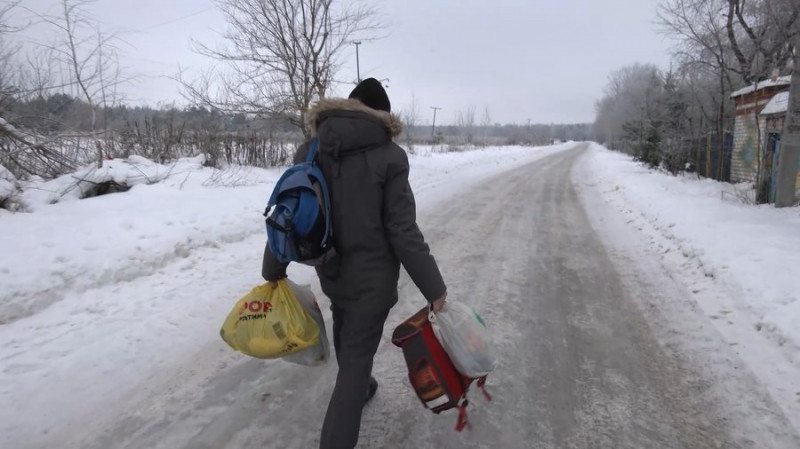 "Поки війна не закінчиться — буду здавати": пенсіонер та донор з Новгород-Сіверщини здає плазму крові вже сім років