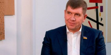 Нардепа з Чернігівщини Анатолія Гунька засудили до 4 років тюрми та взяли його під варту в залі суду