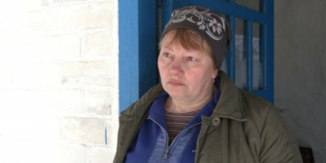 Вибивали сокирою вікна, аби врятувати дітей: очевидці розповіли подробиці пожежі у Дроздівці на Чернігівщині