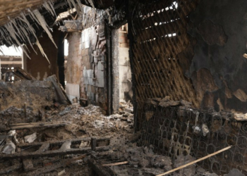 Відновлюють документи, хочуть подати на «єВідновлення»: історія родини з Чернігівщини, яка через атаку РФ втратила житло