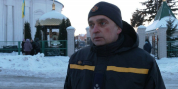 Гасив пожежу після атаки РФ і стався обвал конструкцій: на Чернігівщині поховали рятувальника Михайла Проценка