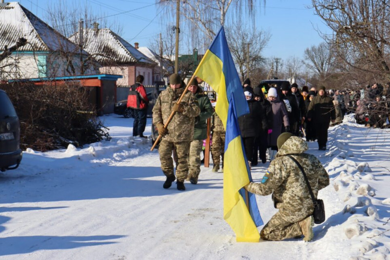 На Чернігівщині попрощалися із бойовим медиком, який загинув на Харківщині