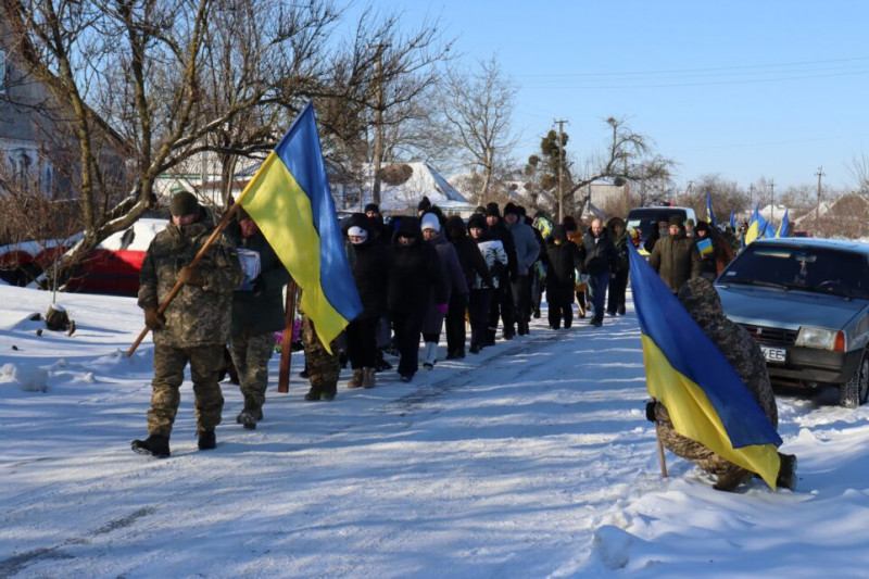 На Чернігівщині попрощалися із бойовим медиком, який загинув на Харківщині