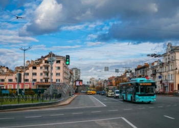 У Чернігові на три дні змінюють рух автобуси та тролейбус