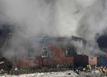 В Чернігівському районі під час пожежі одна дитина загинула, друга отримала опіки