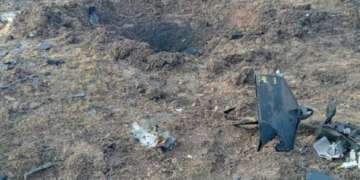 Армія рф вдарила по подвір’ю в селі на Чернігівщині: пошкоджено сінник і сарай