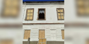 Одна зі шкіл у Новгороді-Сіверському вже вп’яте опиняється під ворожою атакою (Фото)