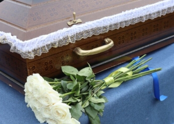 Громада на Чернігівщині провела загиблого на Курщині захисника