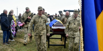 На Чернігівщині віддали останню шану загиблому захиснику