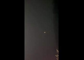 Над Черніговом бачили проліт сяючого небесного тіла: що це може бути