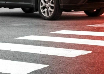  У Чернігові на перехресті автівка збила жінку