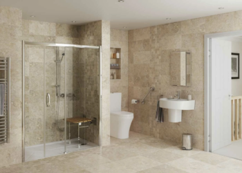 Душ вместо ванны: как грамотно использовать освободившиеся метры