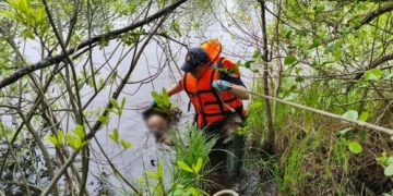 У затоці Дніпра неподалік Чернігова виявили тіло чоловіка