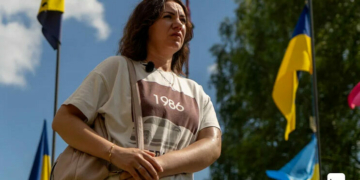 «Є відчуття страху, що тебе шукає російський дрон і хоче вбити»: постраждала на кладовищі у Сновську – про свій стан
