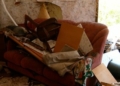 «Пролетіло над головою, як комета»: що розповіли очевидці атаки РФ на Чернігів, коли БпЛА пошкодив будинок