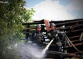 Рятувальники показали наслідки ворожого удару по Чернігову (Фото)