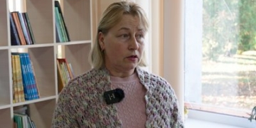 Військові — в укритті, бібліотекарі — під звуки тривоги: як на Чернігівщині писали Радіодиктант національної єдності